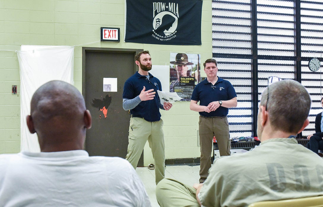 Student teaching in Cook County Jail